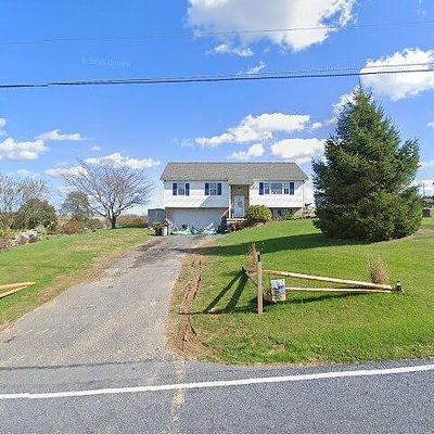 1647 Garfield Rd, Mohrsville, PA 19541