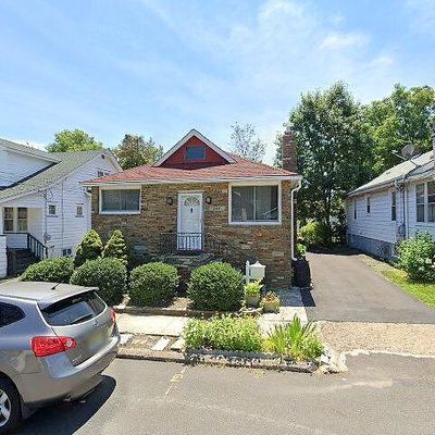 165 Homecrest Ave, Ewing, NJ 08638