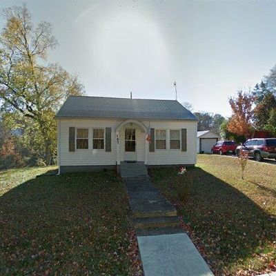 167 W Meeting St, Dandridge, TN 37725