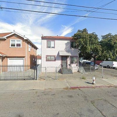 1700 40 Th Ave, Oakland, CA 94601