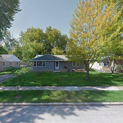 1703 Northpoint St, Oshkosh, WI 54901