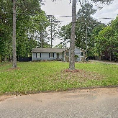 1708 Rosewood Dr, Griffin, GA 30223