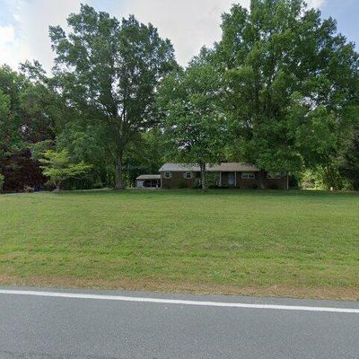 1710 Tom Stevens Rd, Siler City, NC 27344