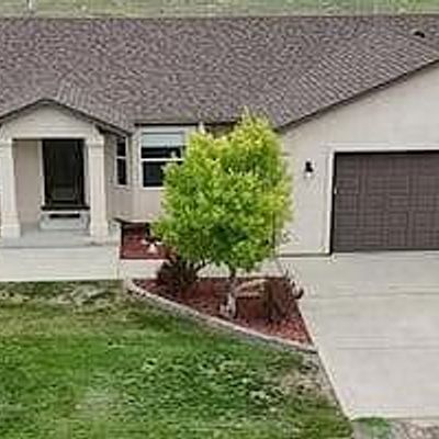 1712 N Lyon Drive, Pueblo, CO 81007