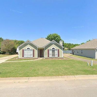 173 Cedar Bend Dr, Helena, AL 35080