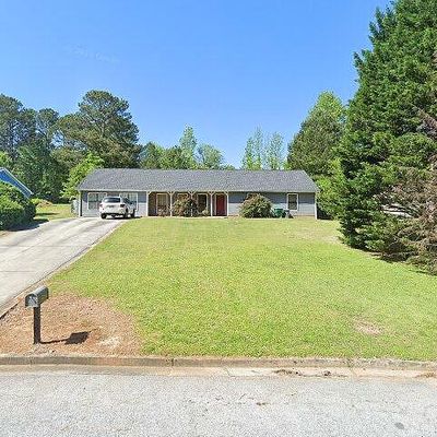 1737 Dunbarton Dr, Lithonia, GA 30058