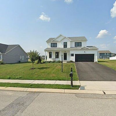 176 Winifred Dr, Hanover, PA 17331