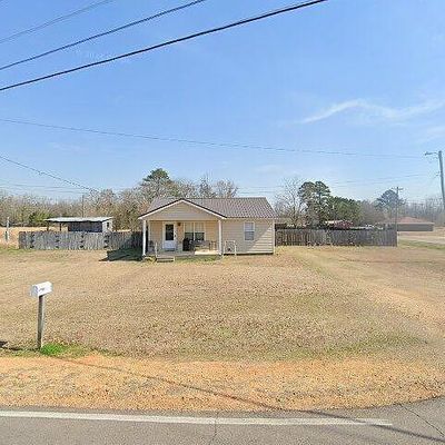 1767 Hughes Rd, Columbus, MS 39702