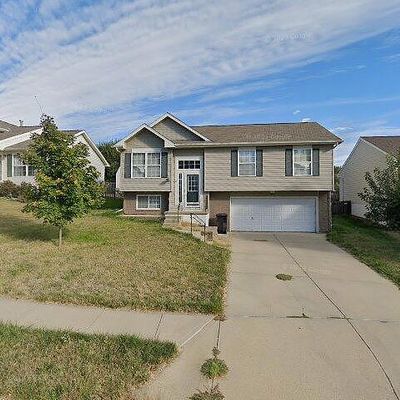 17718 Edna St, Omaha, NE 68136