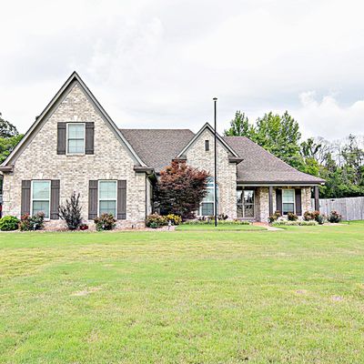 1804 Treestand Rd, Southaven, MS 38672