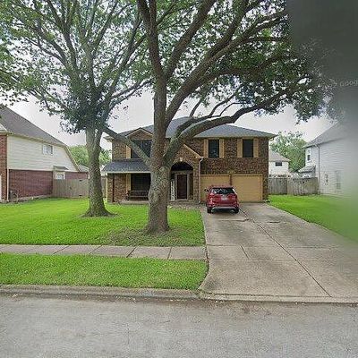 1804 Valero St, Friendswood, TX 77546