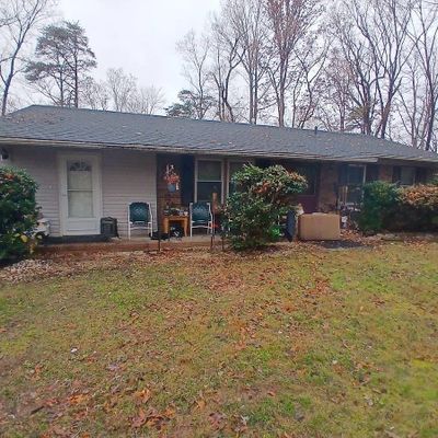 18045 Mosley Ln, Jeffersonton, VA 22724