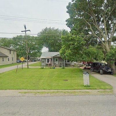 15425 Hull Rd, Monroe, MI 48161