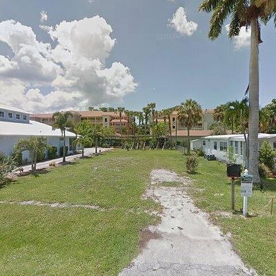 158 Jeepers Dr, Naples, FL 34112