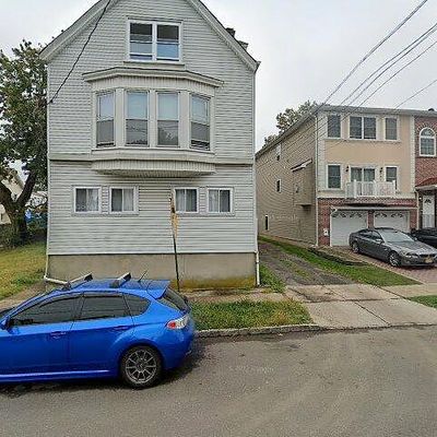 16 Maple St, Bloomfield, NJ 07003