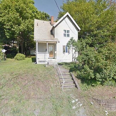 16 Terrace Ave, Waterbury, CT 06704