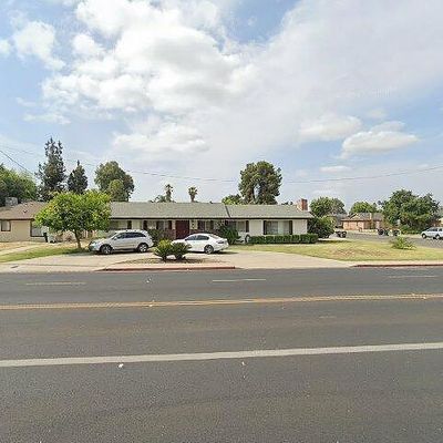 1601 W Walnut Ave, Visalia, CA 93277