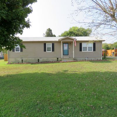 1608 Parker Rd, Sparta, TN 38583