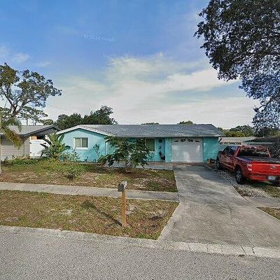 1626 Dander Dr, Holiday, FL 34690