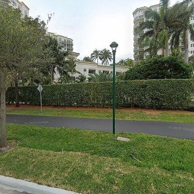 19900 E Country Club Dr #520, Miami, FL 33180