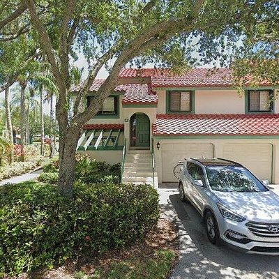 2 Lexington Ln E #F, Palm Beach Gardens, FL 33418