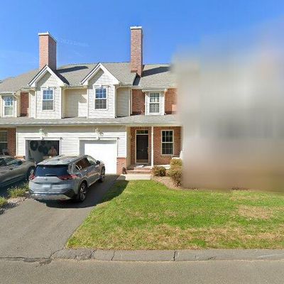 20 Last Leaf Cir, Windsor, CT 06095