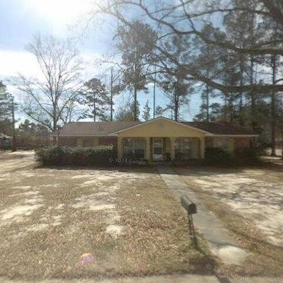 200 N Pine St, Brewton, AL 36426