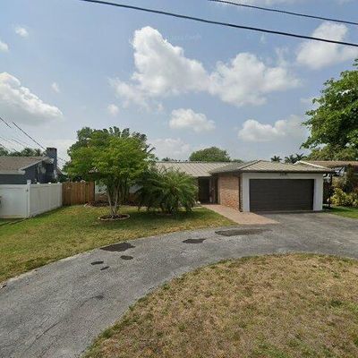 2000 Nw 38 Th St, Oakland Park, FL 33309