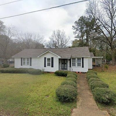 2005 Mississippi St, Corinth, MS 38834