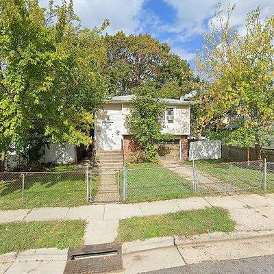 201 Cornell St, Hempstead, NY 11550