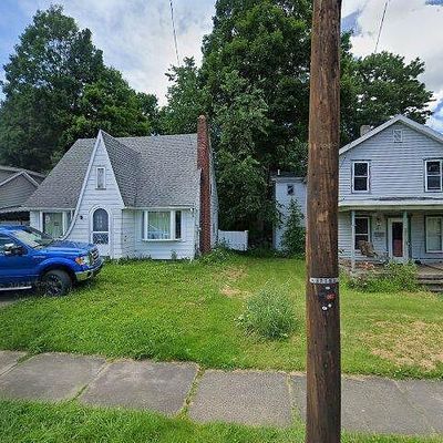 201 Franklin St, Corry, PA 16407