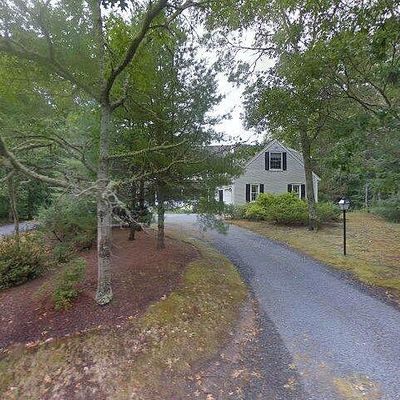 203 Cotuit Bay Dr, Cotuit, MA 02635