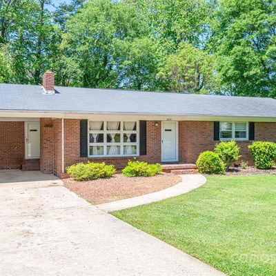 2035 Carol Dr, Gastonia, NC 28054