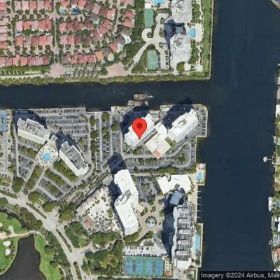 20505 E Country Club Dr #739, Miami, FL 33180