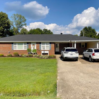 207 Woodrow St, Bradford, TN 38316