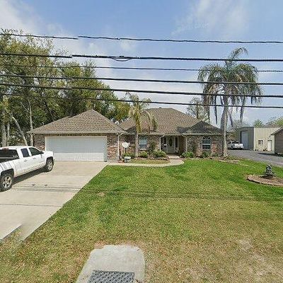 2071 Jean Lafitte Blvd, Lafitte, LA 70067