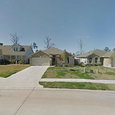 2071 Midlane Dr, Conroe, TX 77301