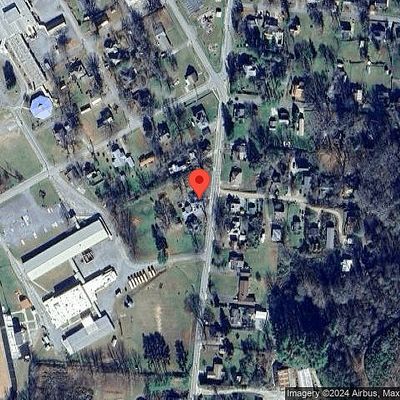 208 Bristol Ave, Andrews, NC 28901