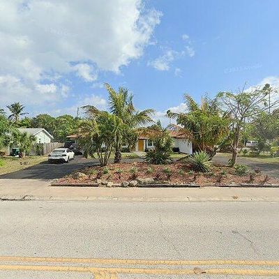 209 S Riverside Dr, Indialantic, FL 32903