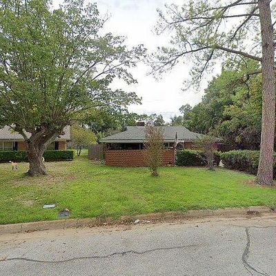 2104 Barbell Ln, Fort Worth, TX 76111