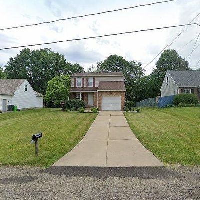 2111 Oak Ave Se, Massillon, OH 44646