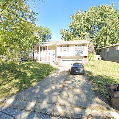 18300 E 18 Th Ter N, Independence, MO 64058