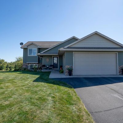 1852 Cypress Trl, New Richmond, WI 54017