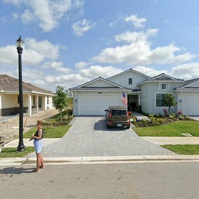 18612 Dayspring Pl, Venice, FL 34293