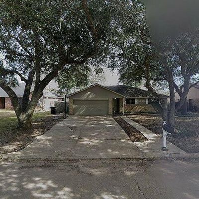 1909 Grant St, Rosenberg, TX 77471