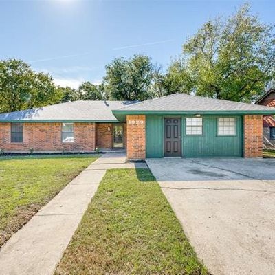 1929 Willowcrest Loop, Denton, TX 76205