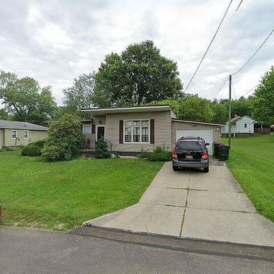 195 29 Th St Sw, Barberton, OH 44203