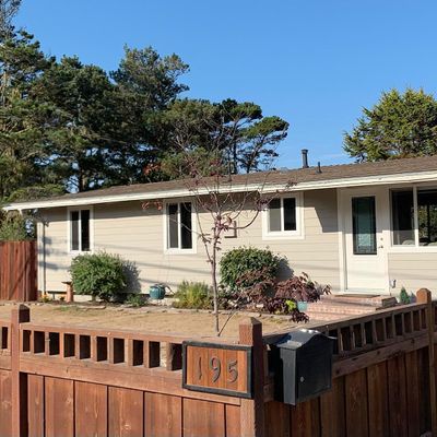 195 Dana St, Fort Bragg, CA 95437