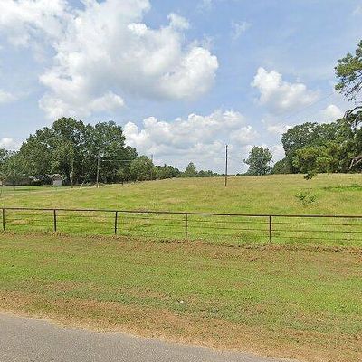 2239 Shady Pines Rd, Texarkana, TX 75501