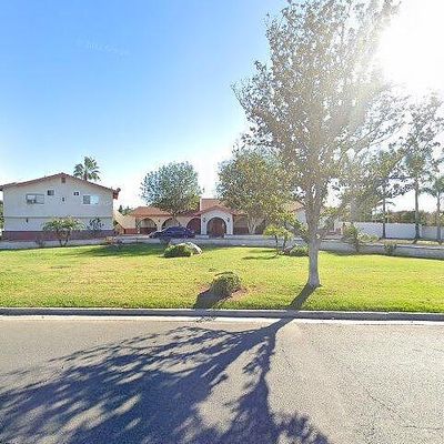 2270 Prince Albert Dr, Riverside, CA 92507